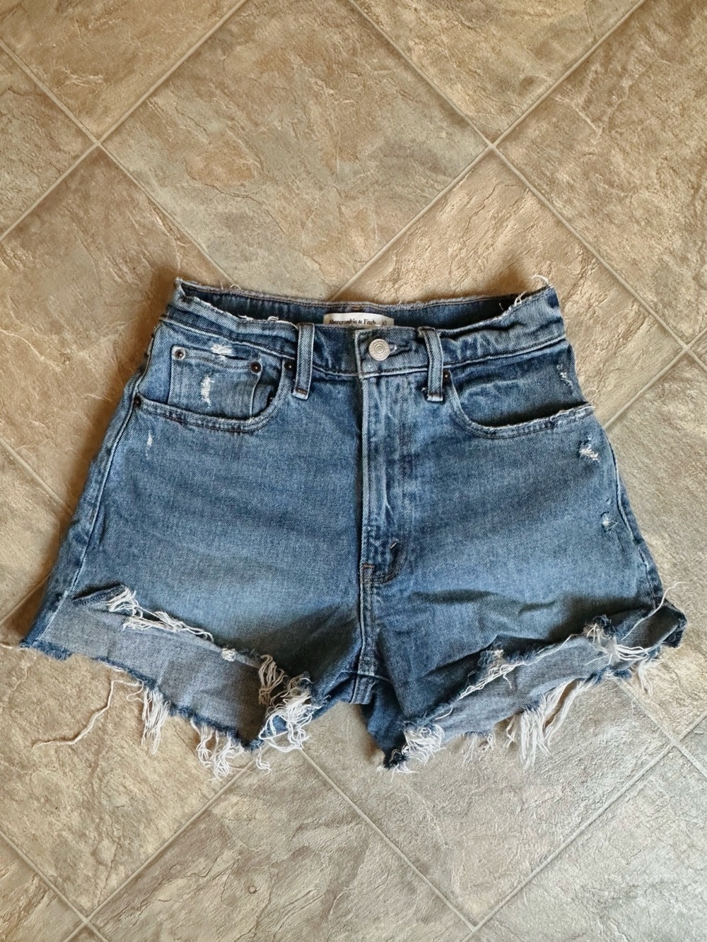 Abercrombie mom shorts (curve love)